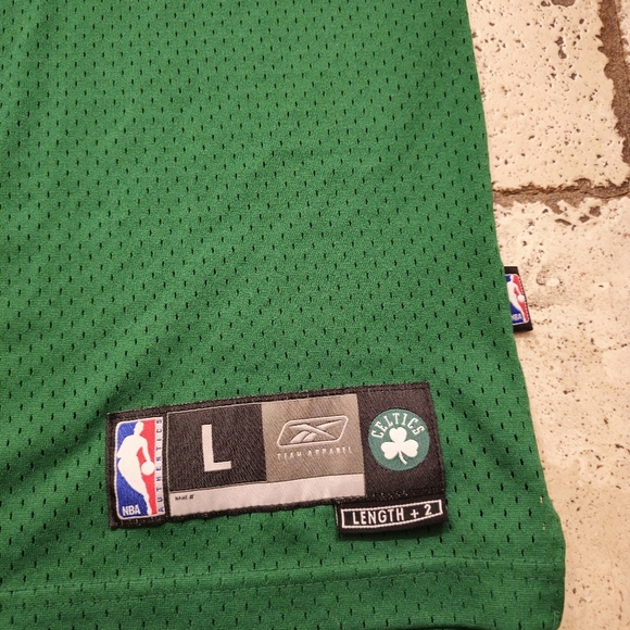 Vintage Reebok Boston Celtics Paul Pierce Jersey - Picture 5 of 6